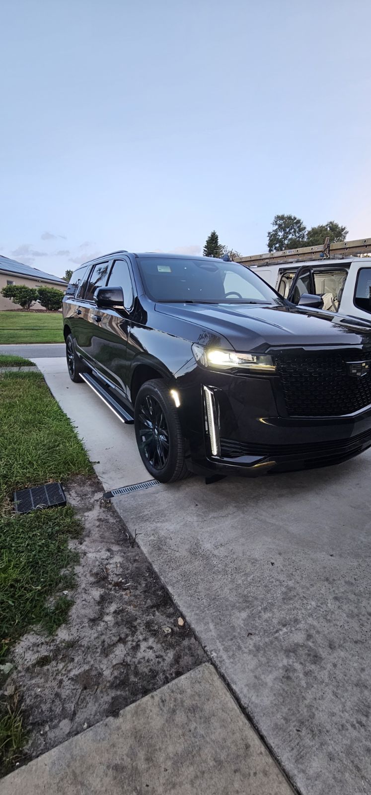 Cadillac Escalade Short Running Boards 2021-2024