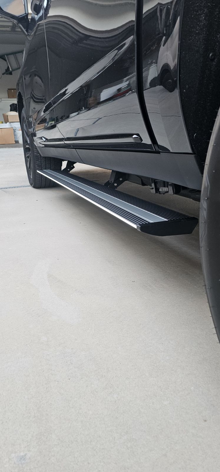 Cadillac Escalade Short Running Boards 2021-2024