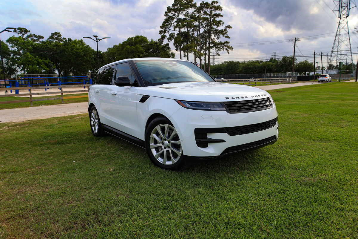 Range Rover - AutoTech Trends