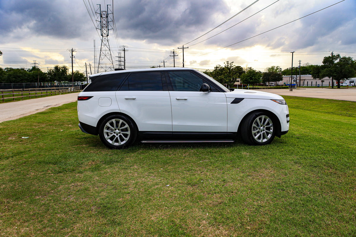 Range Rover - AutoTech Trends