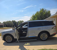 Lincoln Aviator Running Boards 2020-2025: ON BACKORDER - 4 WEEKS DELIVERY TIME - AutoTech Trends