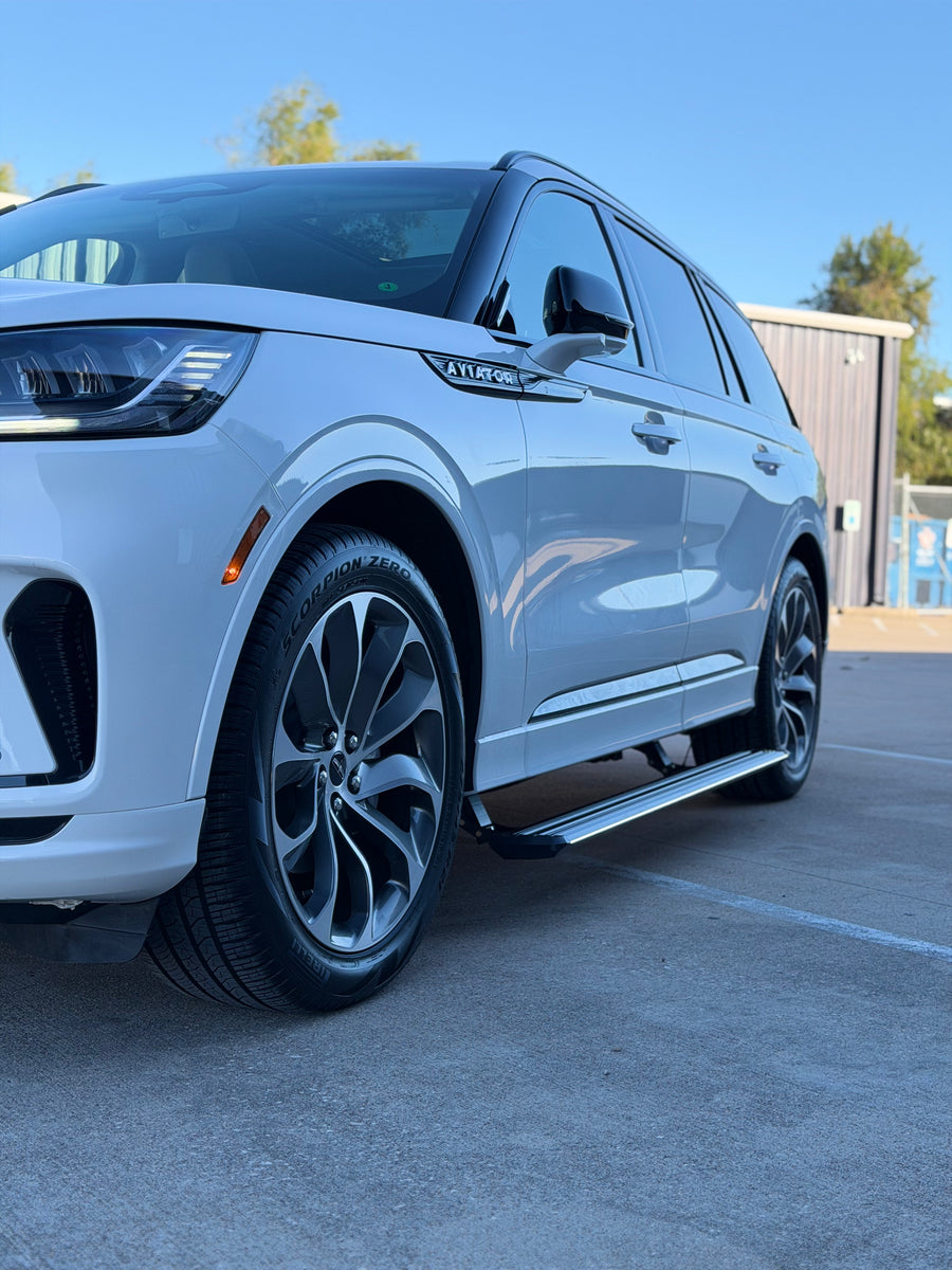 Lincoln Aviator Running Boards 2020-2025: ON BACKORDER - 4 WEEKS DELIVERY TIME - AutoTech Trends