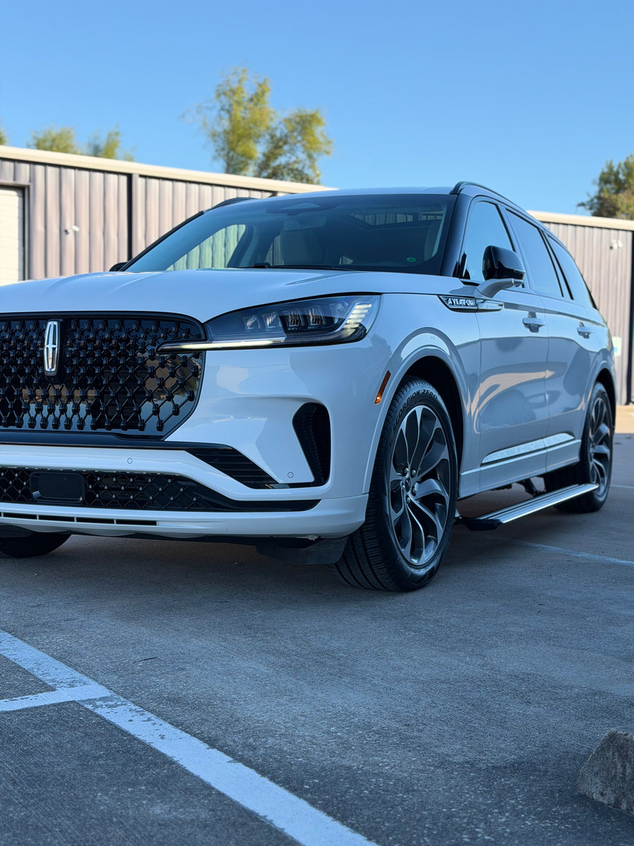 Lincoln Aviator Running Boards 2020-2025: ON BACKORDER - 4 WEEKS DELIVERY TIME - AutoTech Trends