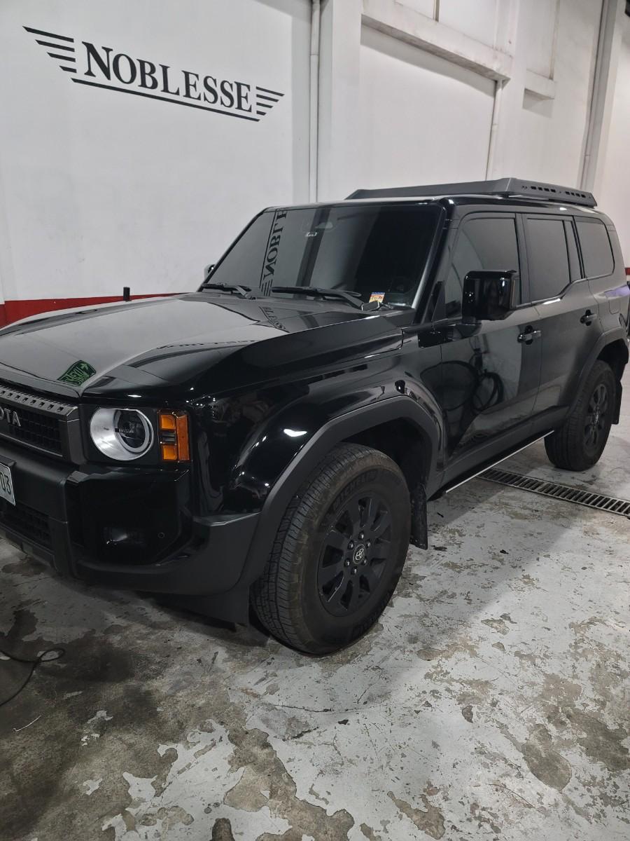 Land Cruiser